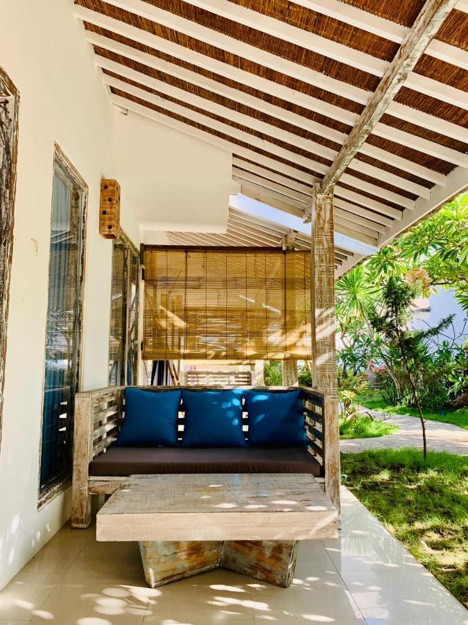 Oasis Villas Gili Trawangan Extérieur photo