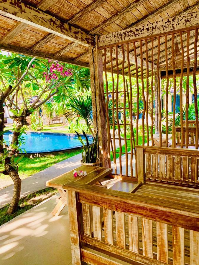 Oasis Villas Gili Trawangan Extérieur photo