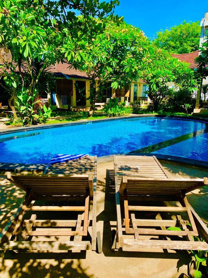 Oasis Villas Gili Trawangan Extérieur photo
