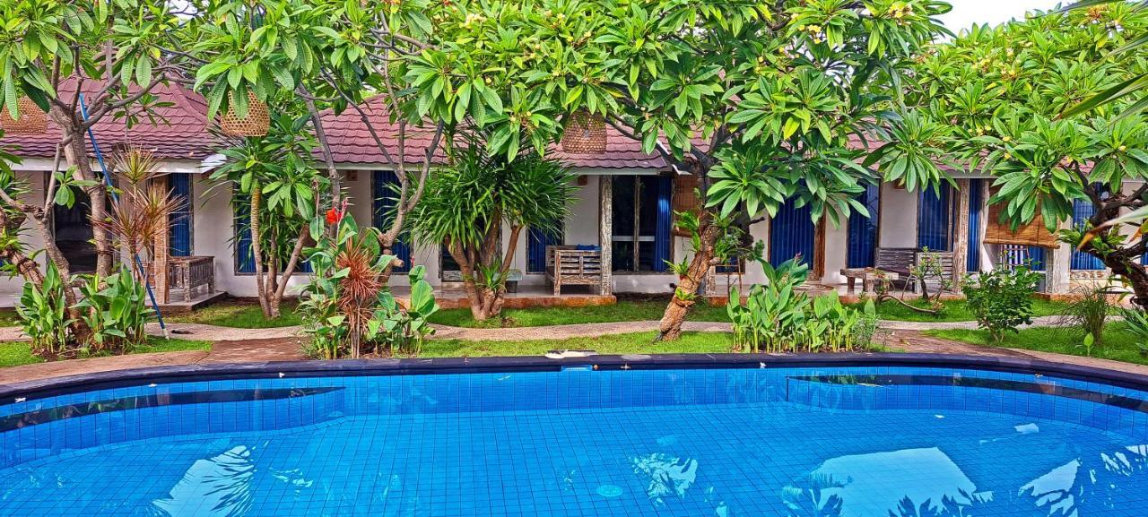 Oasis Villas Gili Trawangan Extérieur photo